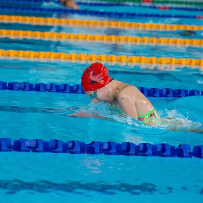 Web 2019 Sis Swim 270